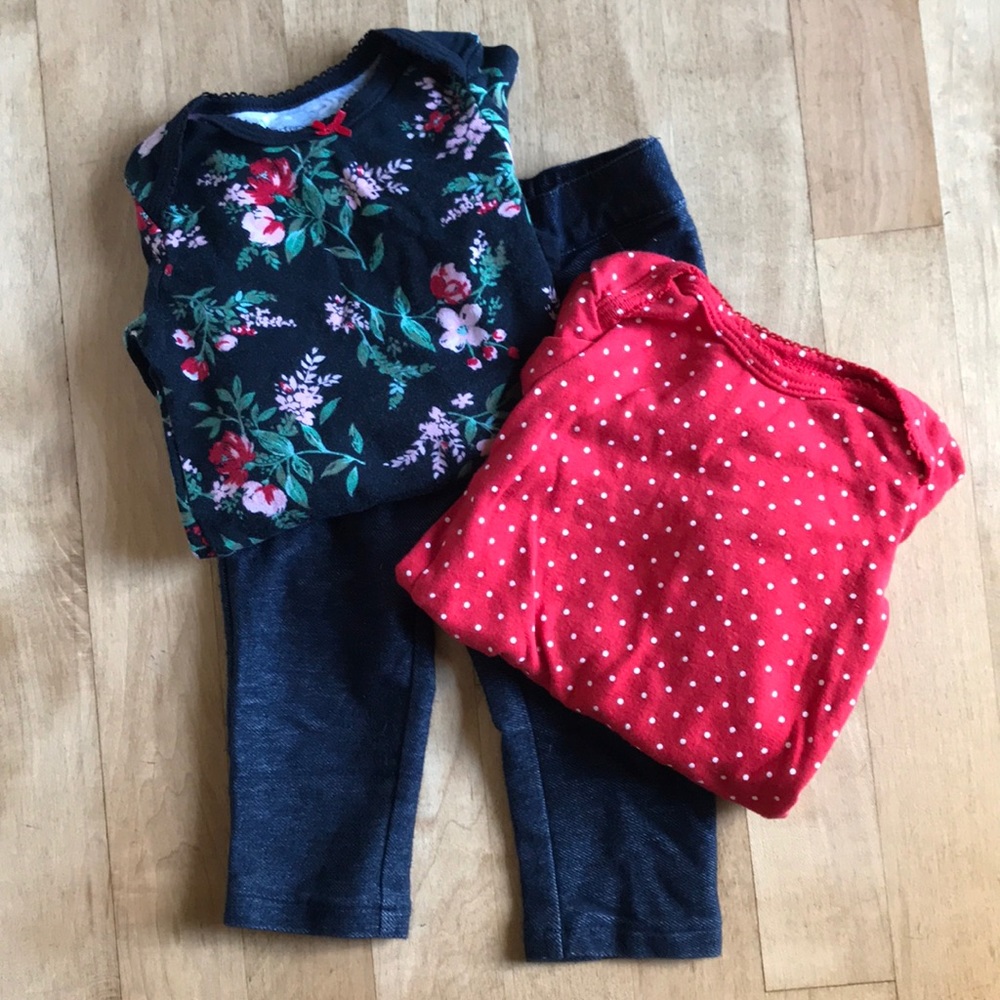 Baby Outfit: 2 onesies & 1 pair of stretch jeans